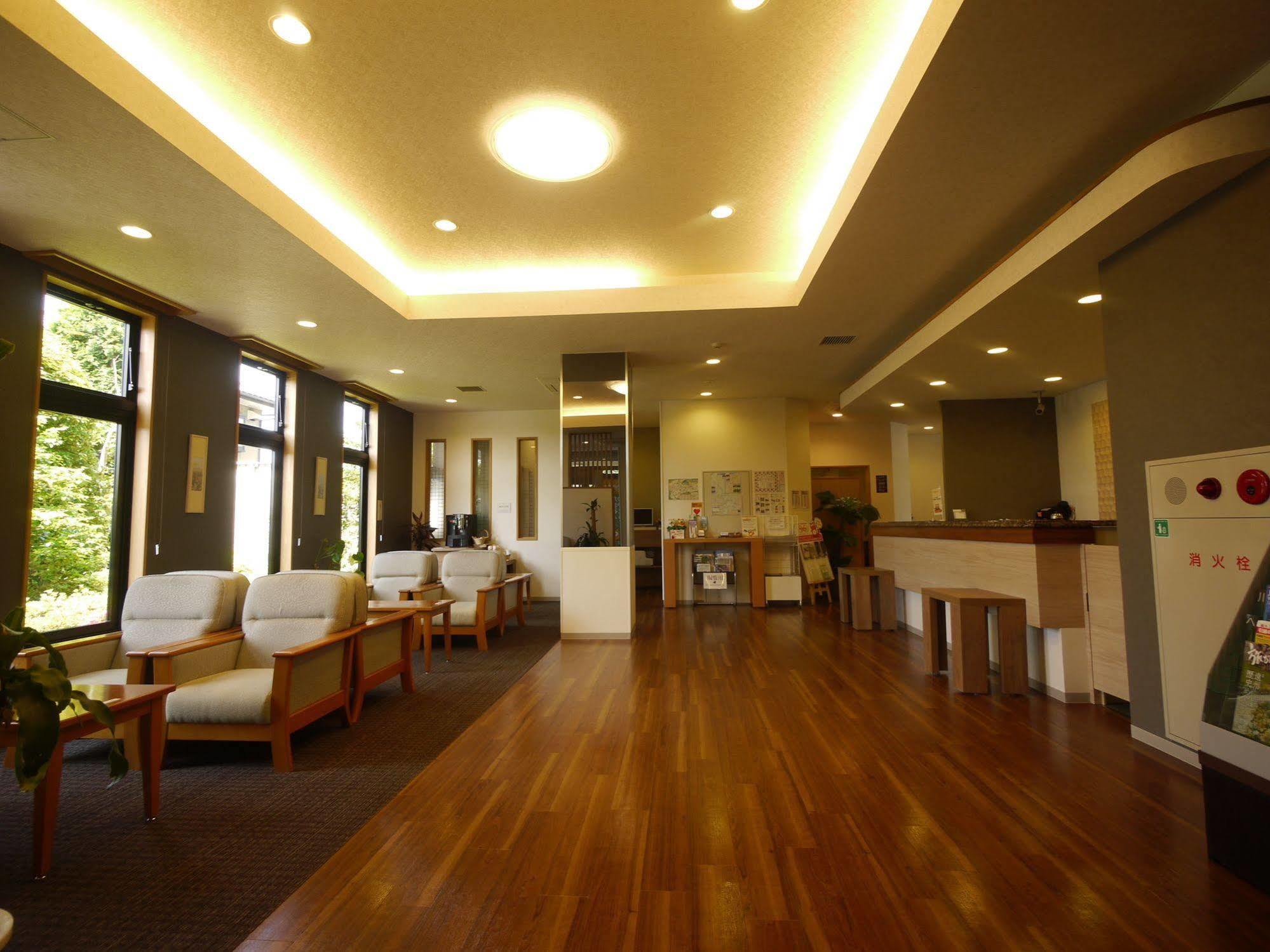 Hotel Route-Inn Nakatsugawa Inter Exterior photo
